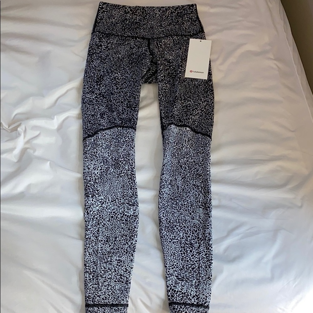 Lululemon leggings.